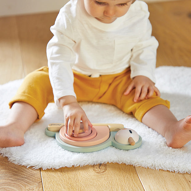 Cocoon Stacking Sensory Snail