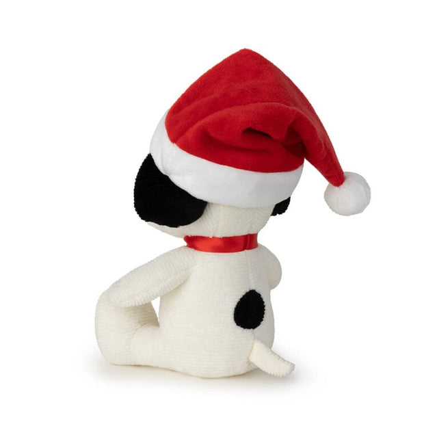 Snoopy Sitting with Christmas Hat
