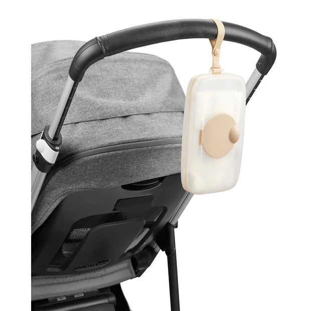 Grab & Go Snug Seal Wipes Case