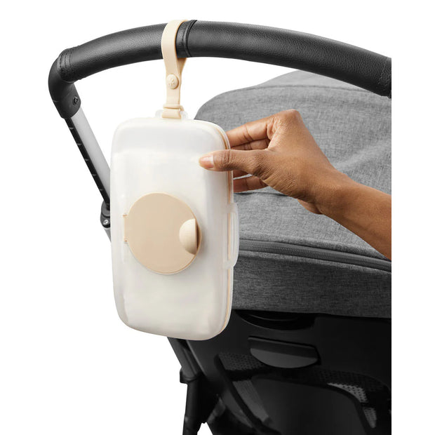 Grab & Go Snug Seal Wipes Case