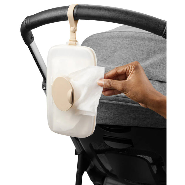 Grab & Go Snug Seal Wipes Case