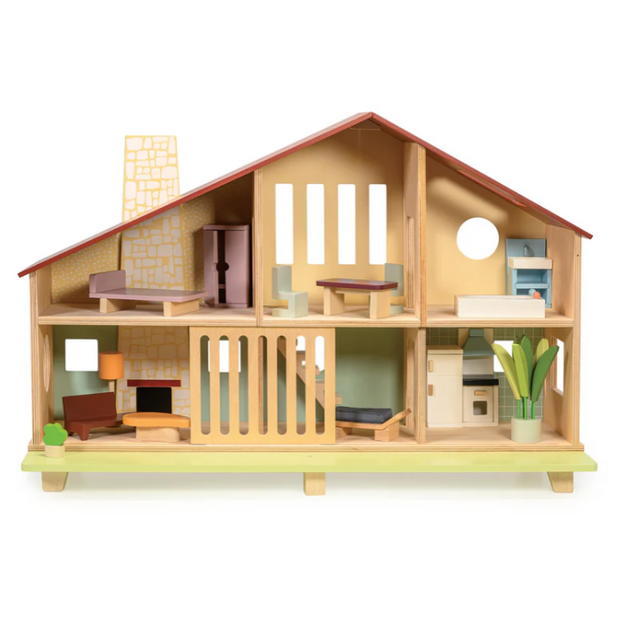 Cedar Chalet with Furniture