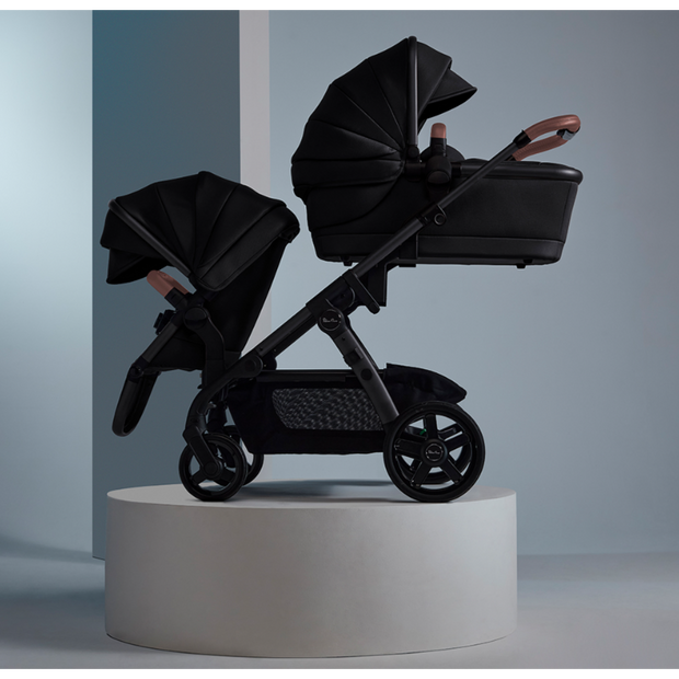 Wave 3 Pram (Licorice)
