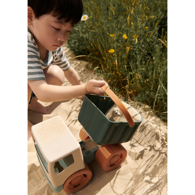 Beck Sand Truck PRE ORDER DECEMBER