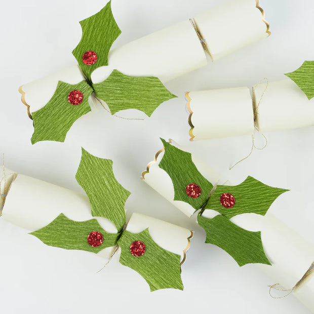 Holly Crackers