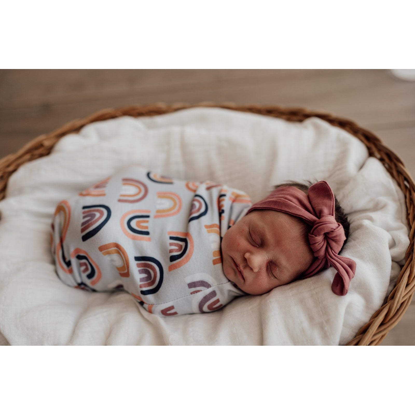 Snuggle Swaddle & Beanie Set Sunset Rainbow Design