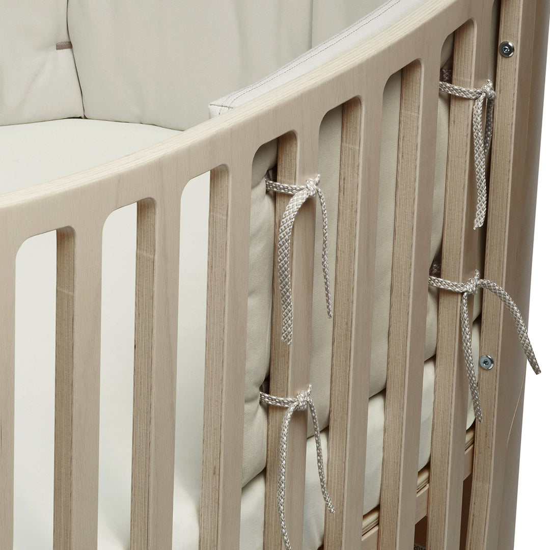 Leander linea cot bumper deals