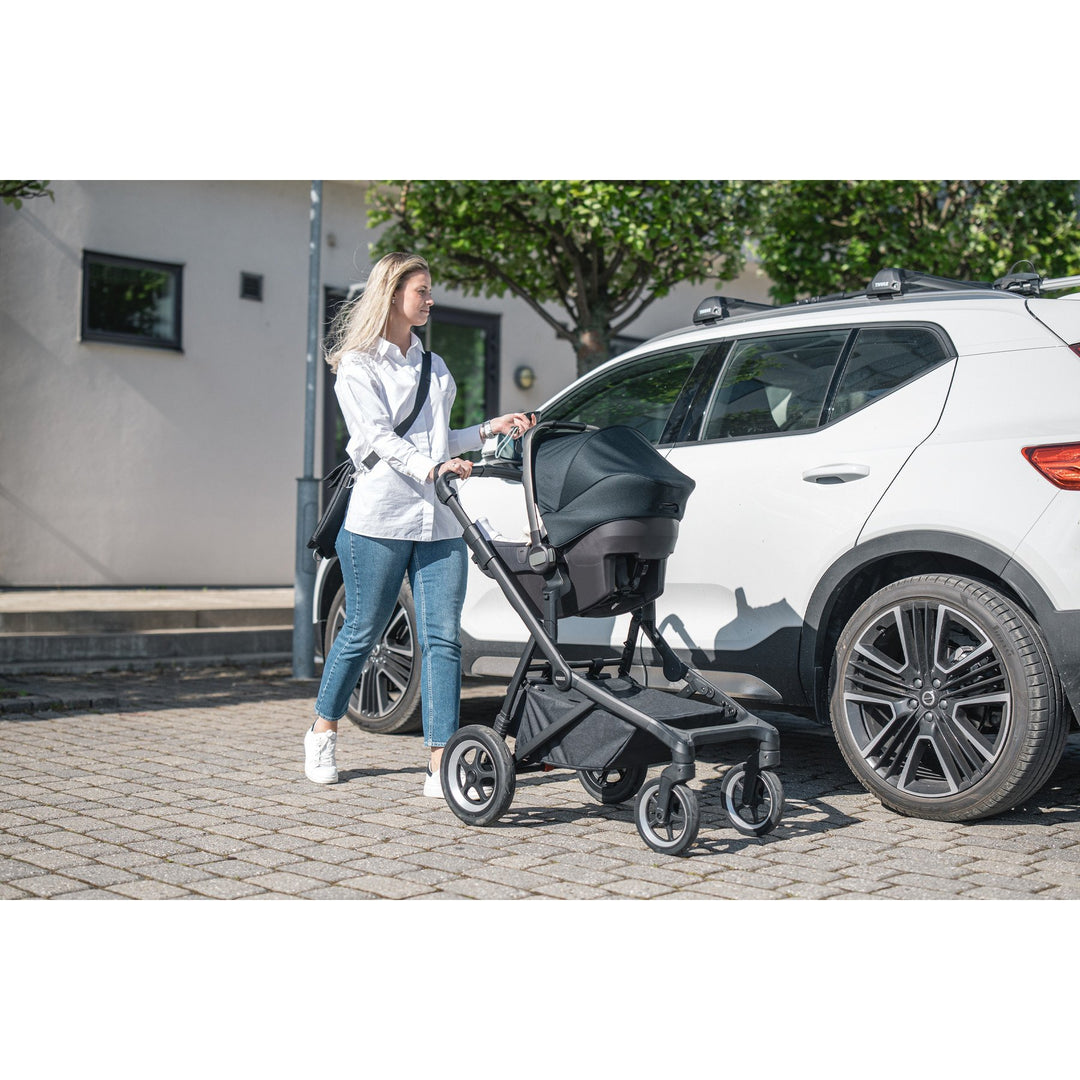 Thule sleek australia on sale