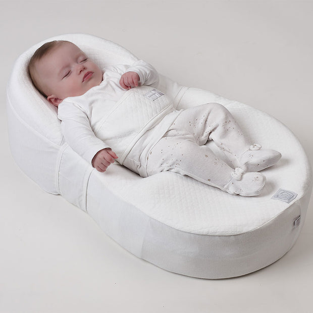 Cocoonababy Nest White PRE ORDER FEB