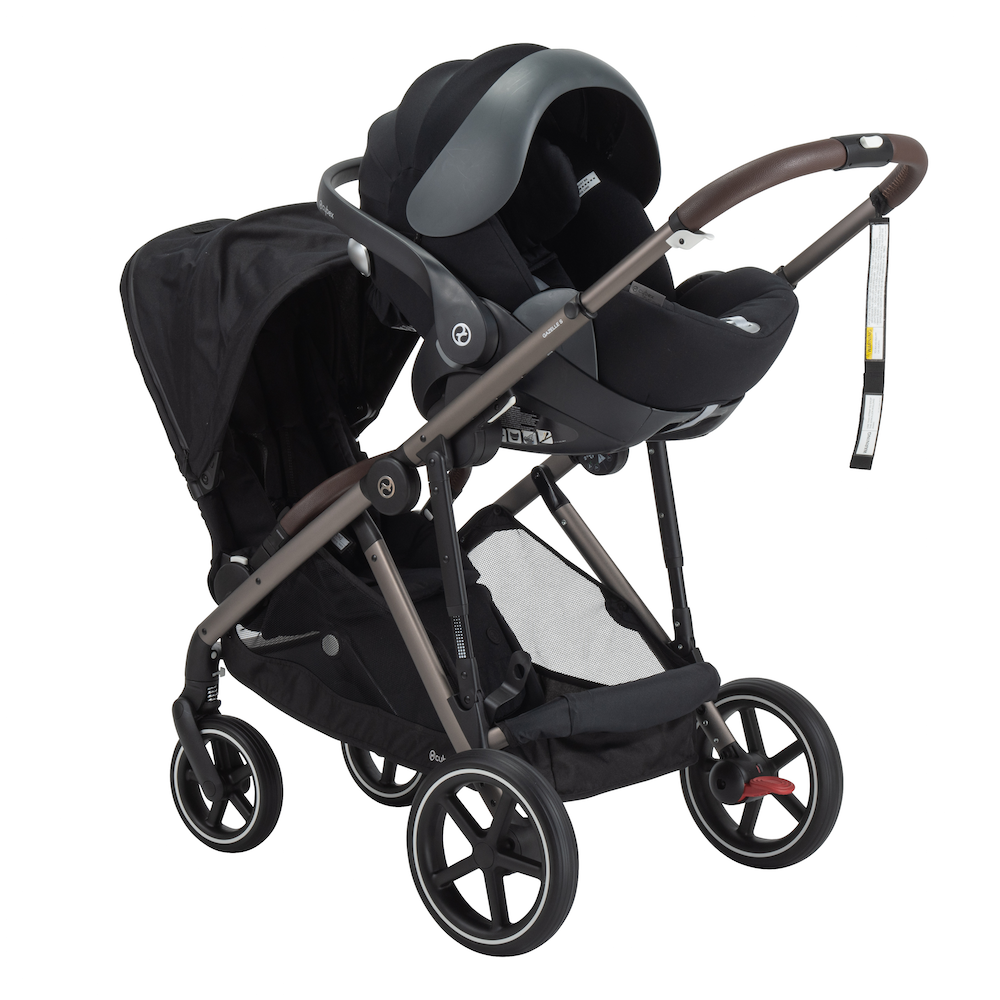 Shop Cybex Cloud Q Capsule Stardust Black Metro Baby