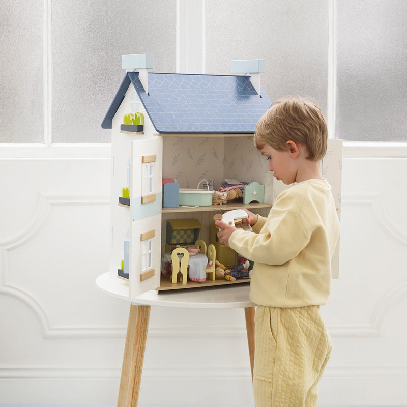 Daisylane Cherry Tree Hall Deluxe Doll House