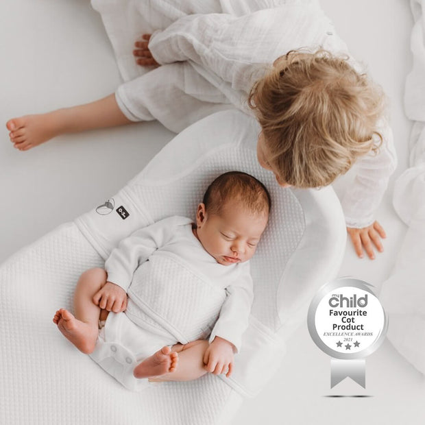 Shop The Cocoonababy Nest in White At Metro Baby - Main Image